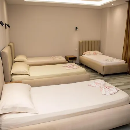 Donatelo New 2 Hotel 4*