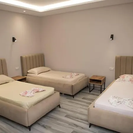 Donatelo New 2 Hotel 4*